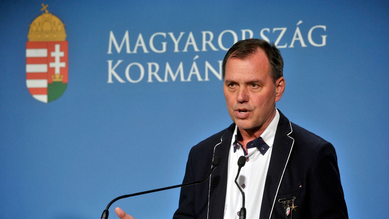 Szlávik: bár jók az oltási adatok, a védekezést nem lehet elengedni