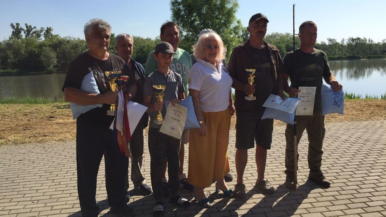 Polgárőrök horgásztak a Boda-tónál