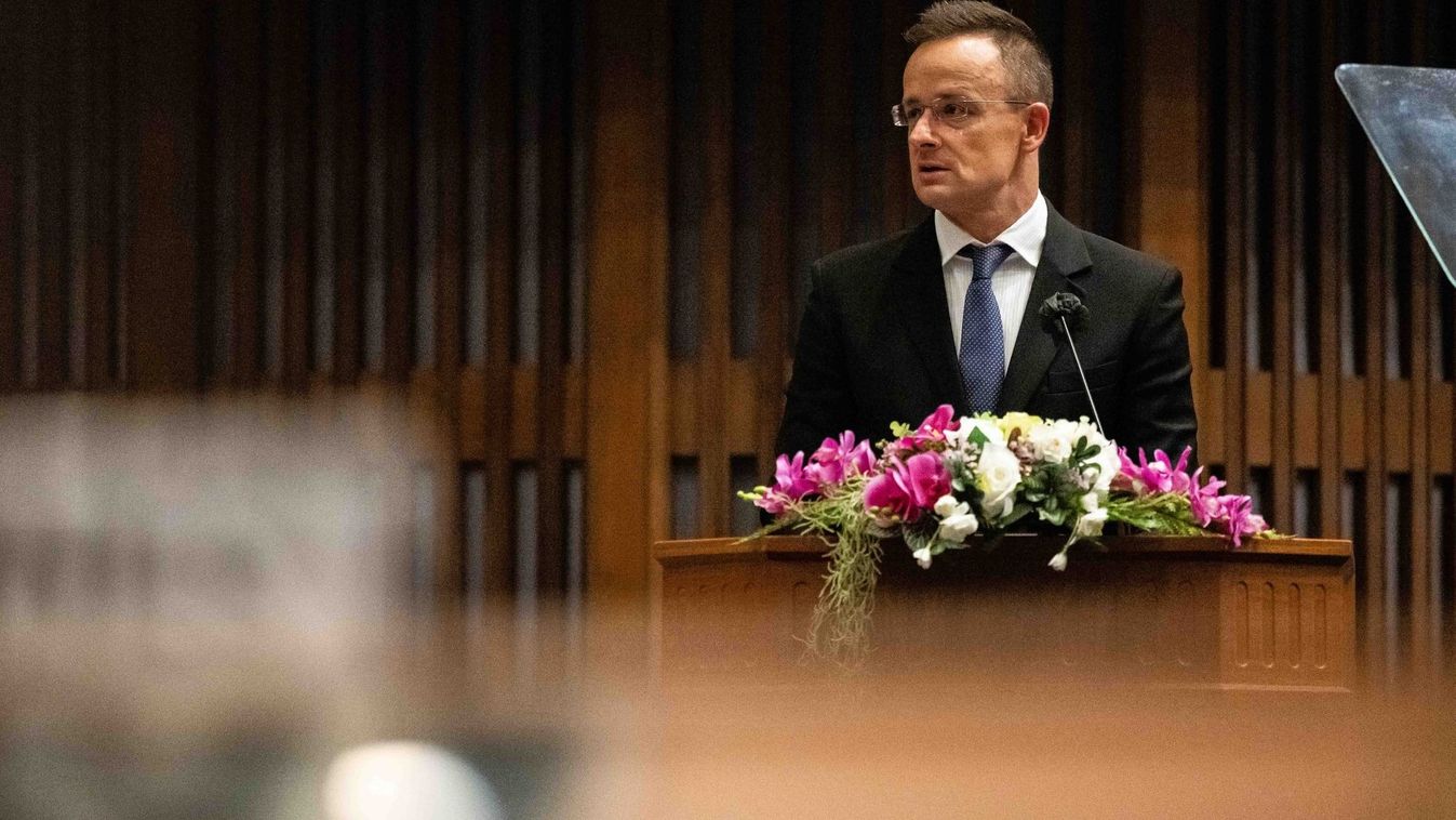 Szijjártó kimondja: az Európai Parlament önmagában véve egy vicc (videó)