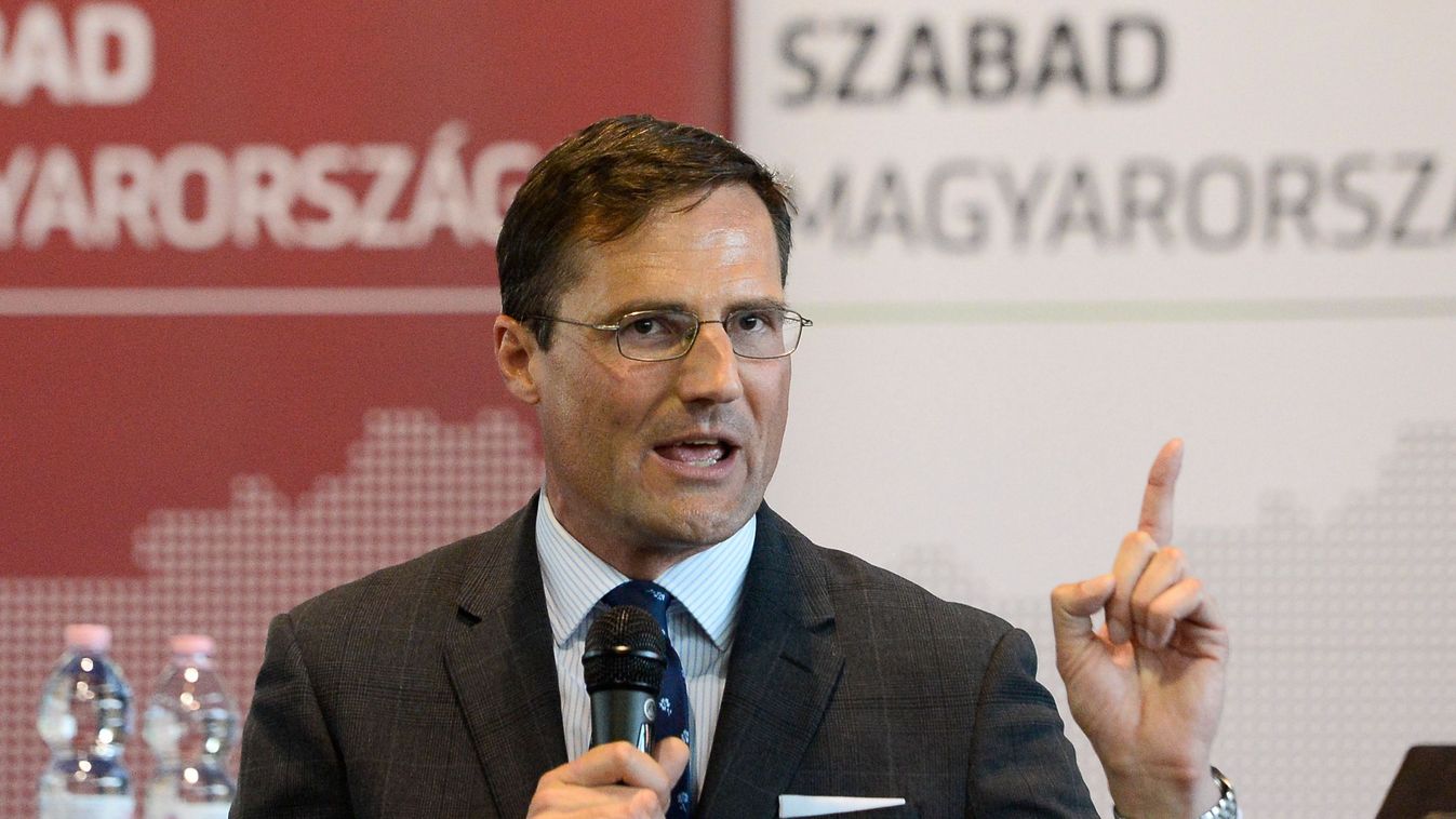A Jobbik szerint hazugságokat terjeszt Molnár Enikő
