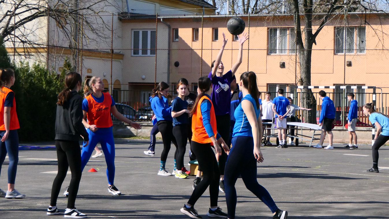 Sportoltak és salátát is készítettek a diákok a fenntarthatóság jegyében - galériával