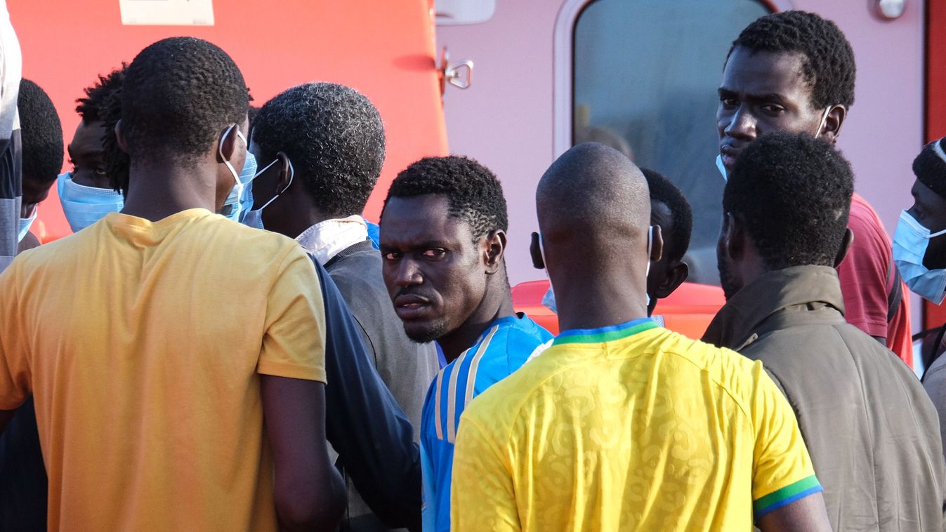 Puccsszerűen akarják áterőltetni az EU migrációs csomagját