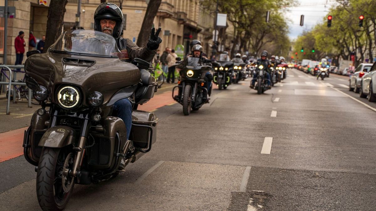 Harley Davidson motorok dübörögnek májusban Békésben is