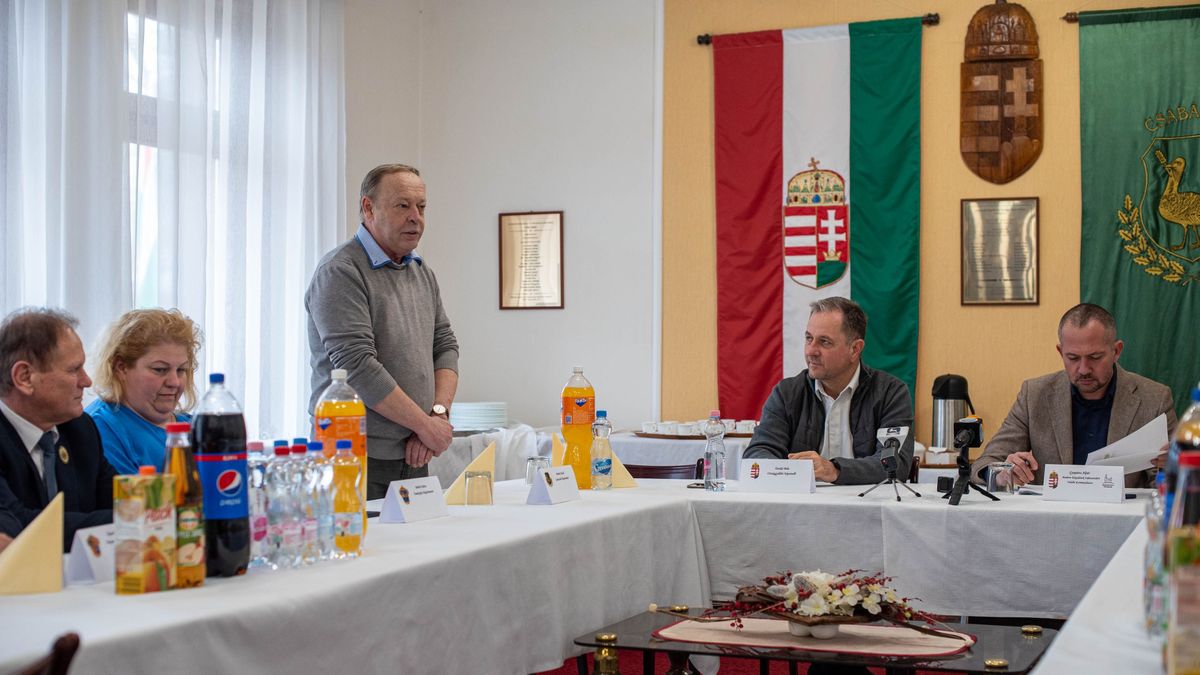 Magyar Falu Program, Dankó Béla, források