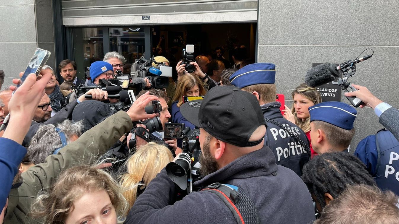 Betiltotta a békepárti és migrációellenes konferenciát a brüsszeli polgármester, a kormányfő is reagált