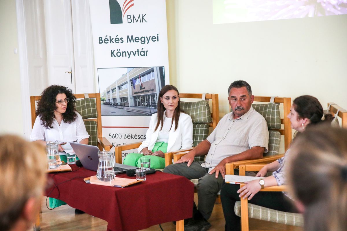 A méhek fontosságára hívták fel a figyelmet a Békés Megyei Könyvtárban