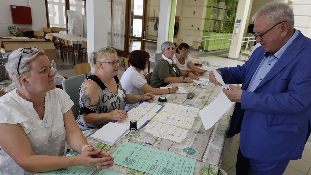 kovács józsef, szavazás, Gyula, háború, béke, unió, választás 2024