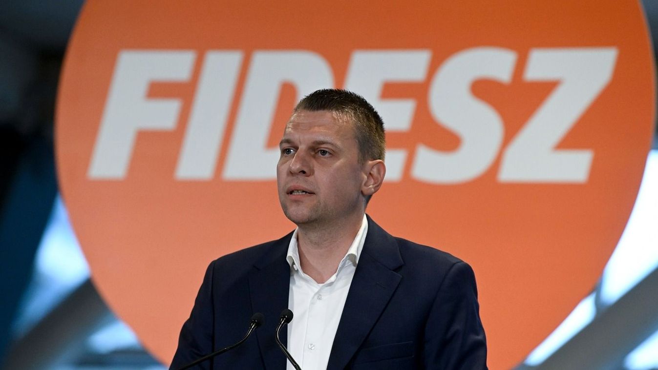 Menczer Tamás örül annak, hogy Magyar Péter lett az ellenfelük (videó)
