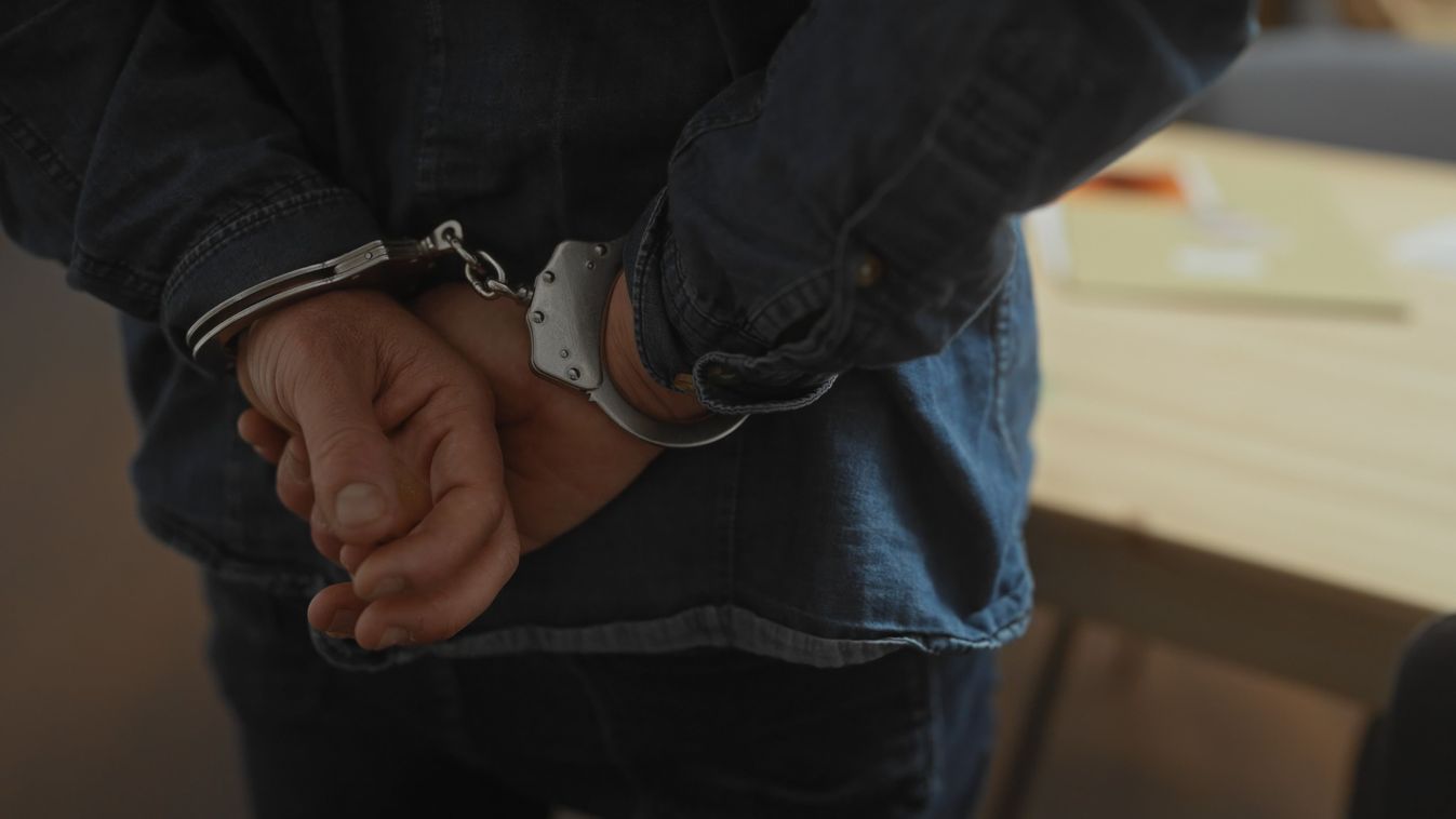 Már tíz gyanúsítottja van az óbudai korrupciós ügynek