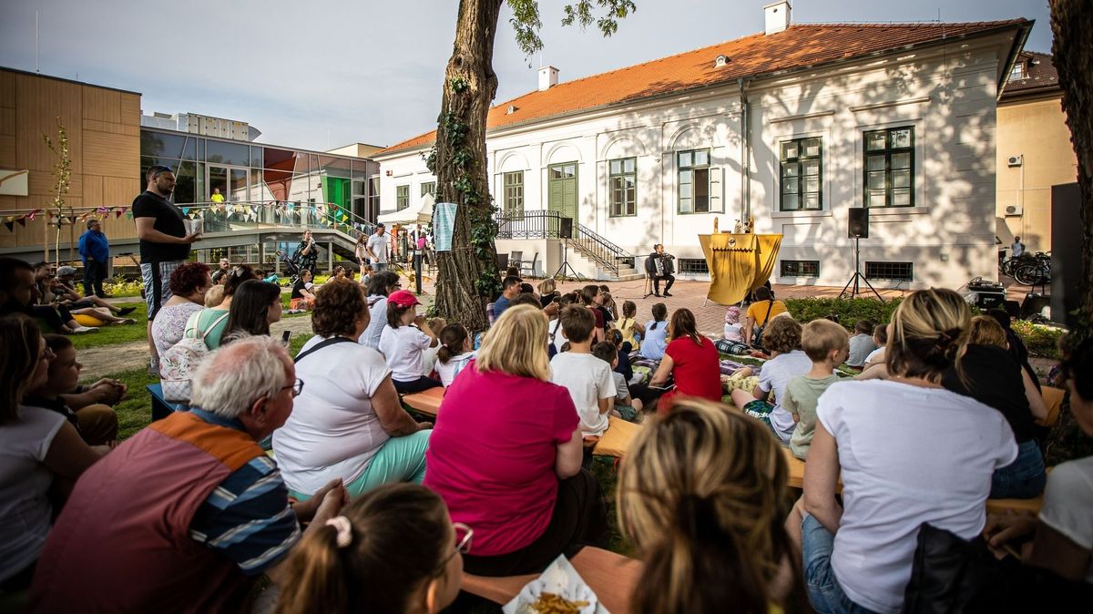 Napsugár bábszínház, előadás, kínálat, évad