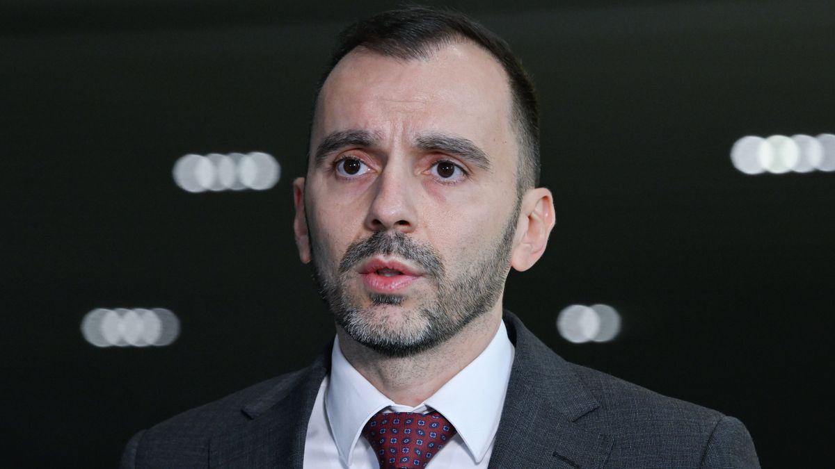 joó istván, gazdaság, központ