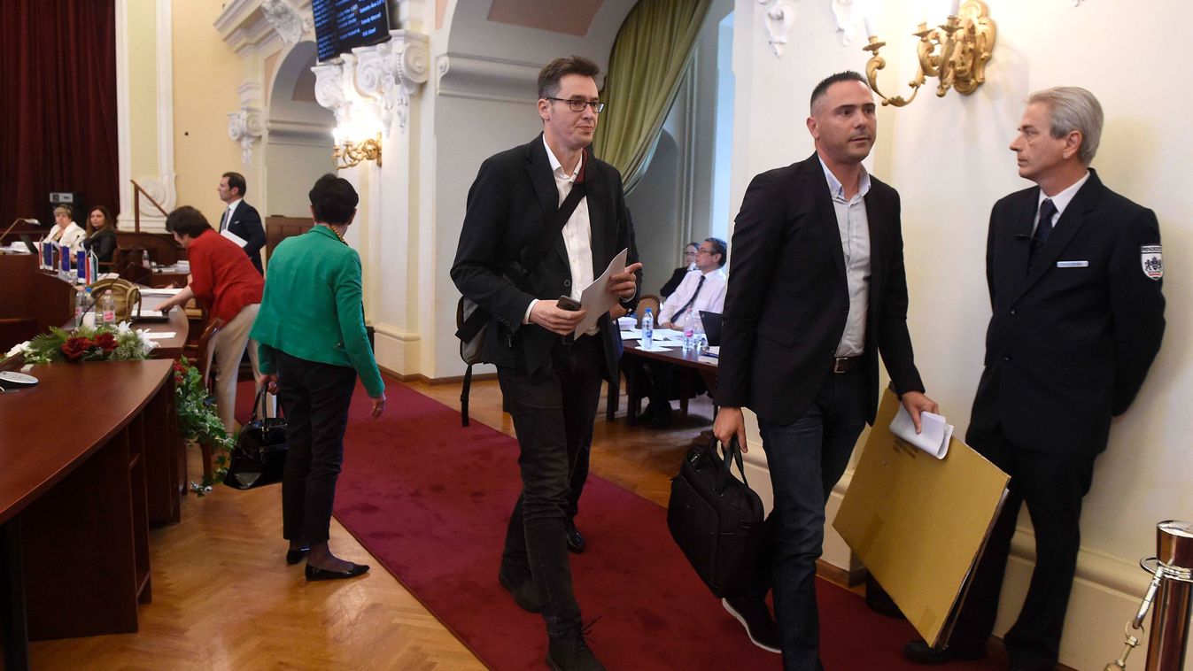 Több év börtönt kaphatnak a Trippon-botrány érintettjei