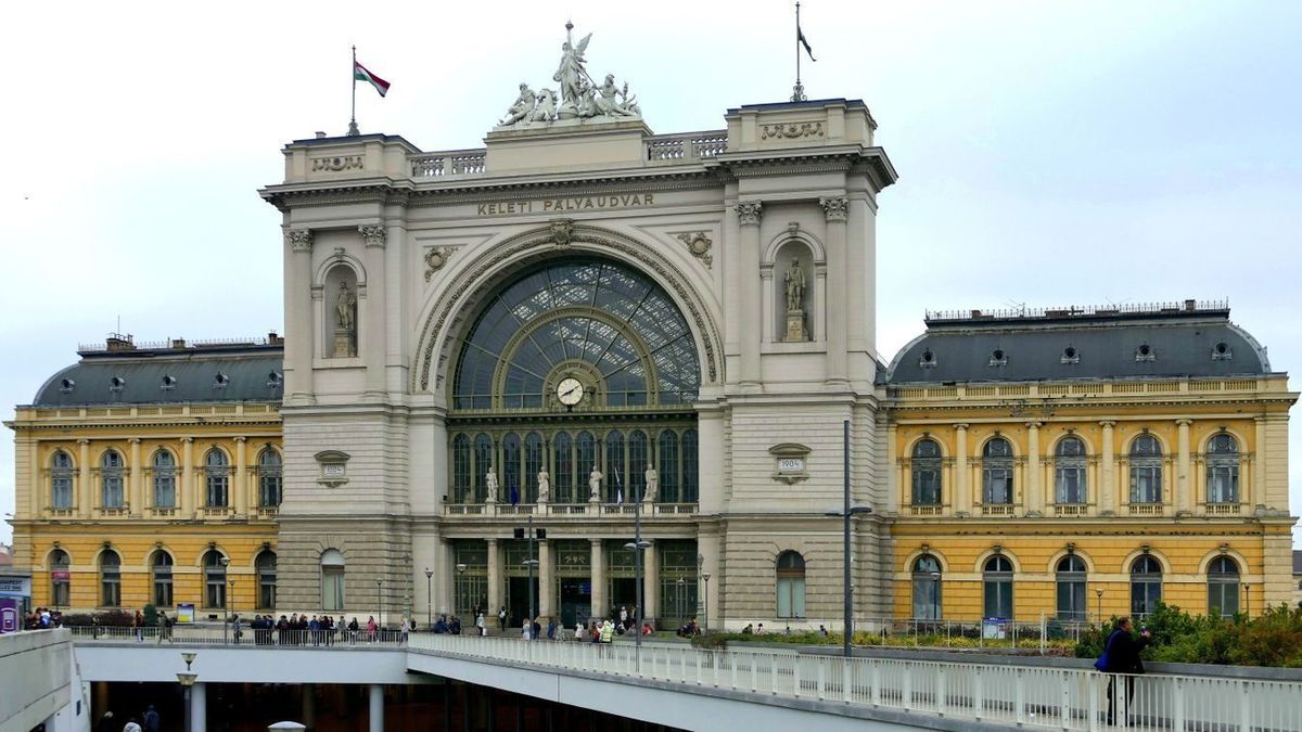 keleti, működik, pályaudvar, vonat, Lázár János