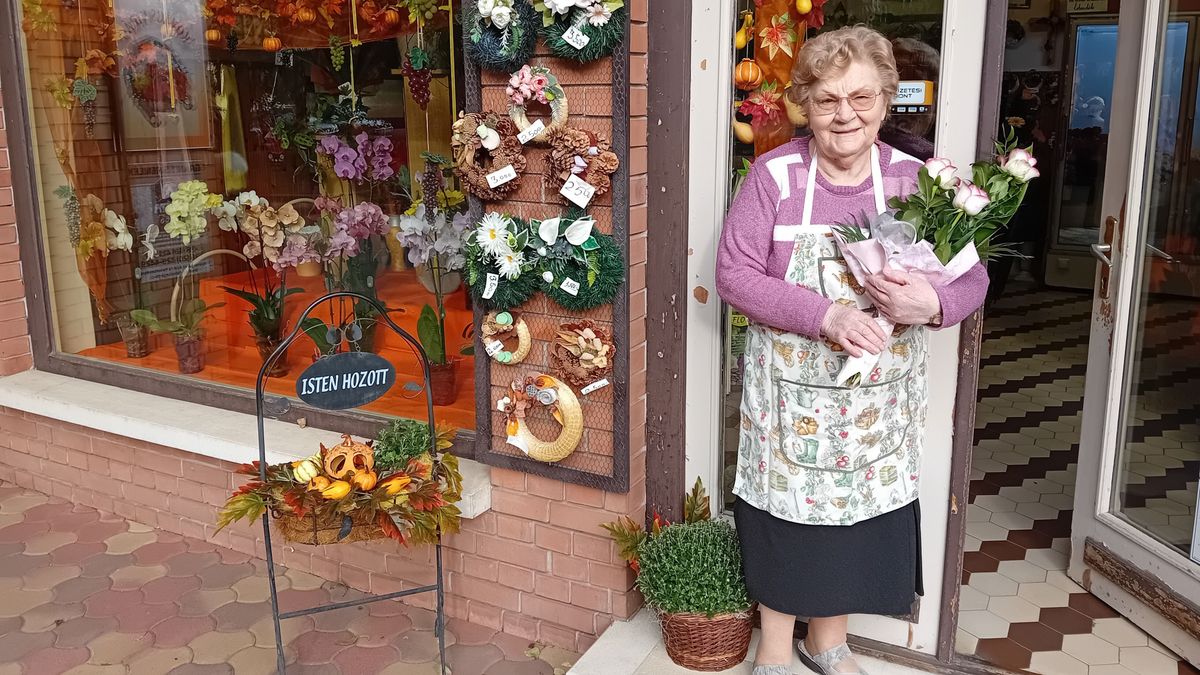 virág, virágbolt, Marika néni, 90 éves