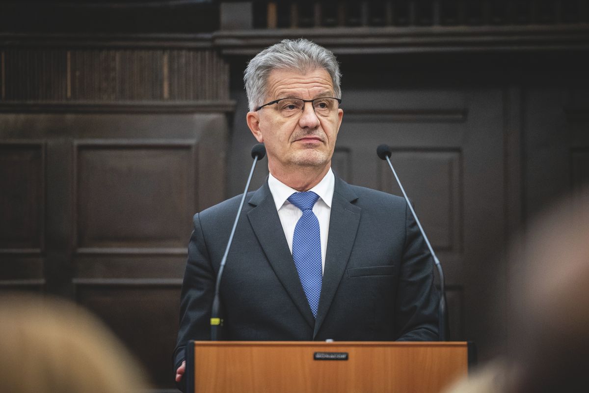 Békéscsaba, közvilágítás, Szarvas Péter
