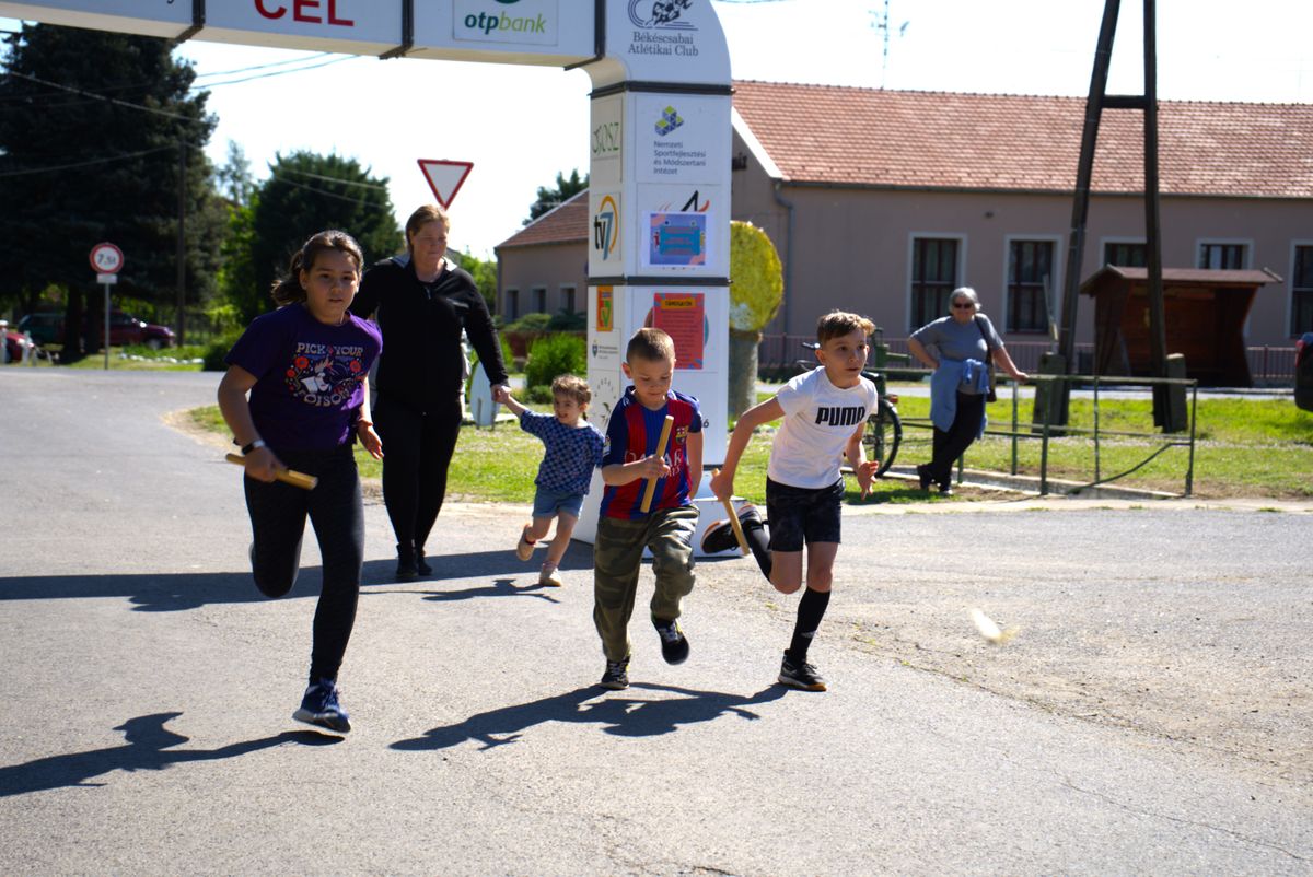 jótékonysági futás, békéscsabai szülészeti osztály