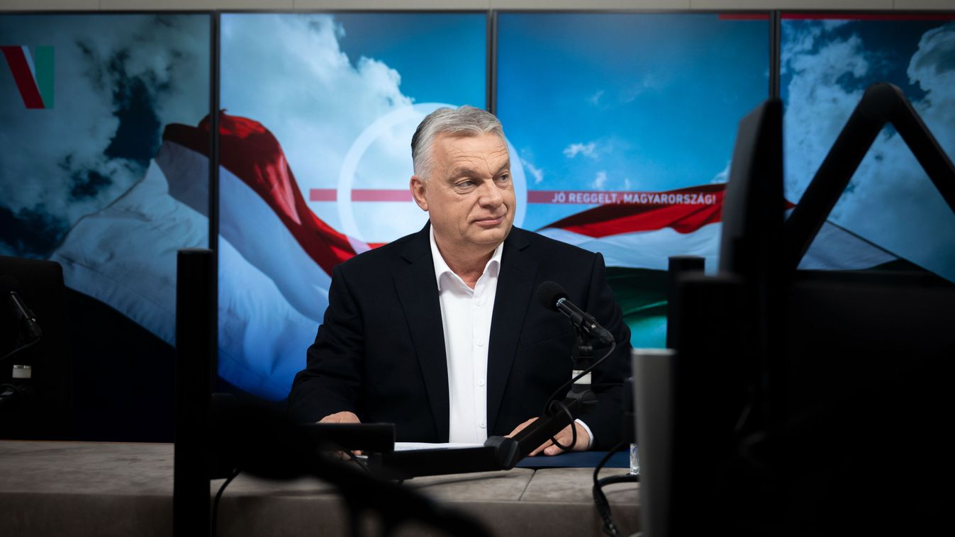 Orbán Viktor: Ferenc pápa a béke embere volt (videó)