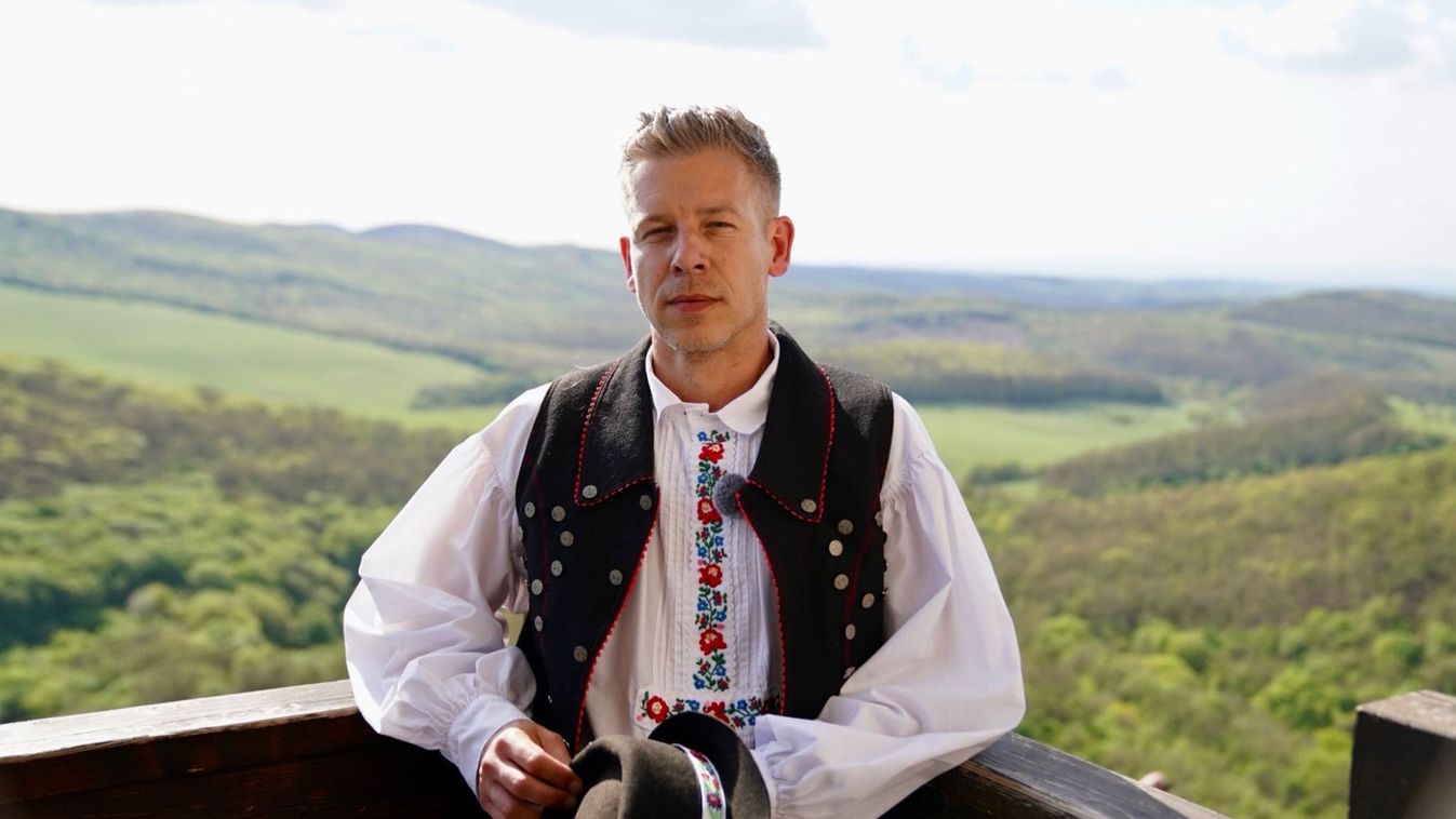 Titok maradt, találkozott-e Magyar Péter az ukrán nagykövettel Hollókőn