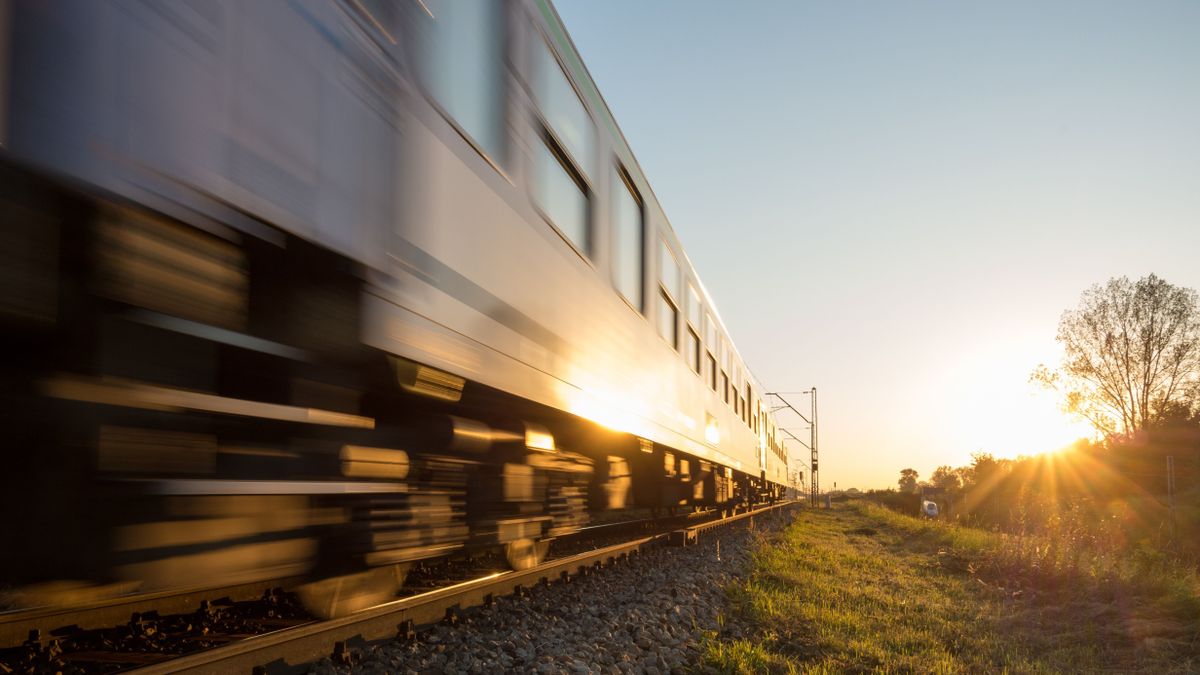 A felújítást követően gyorsabb lesz a közlekedés a Szeged-Békéscsaba vonalon Forrás: Illusztráció: Shutterstock