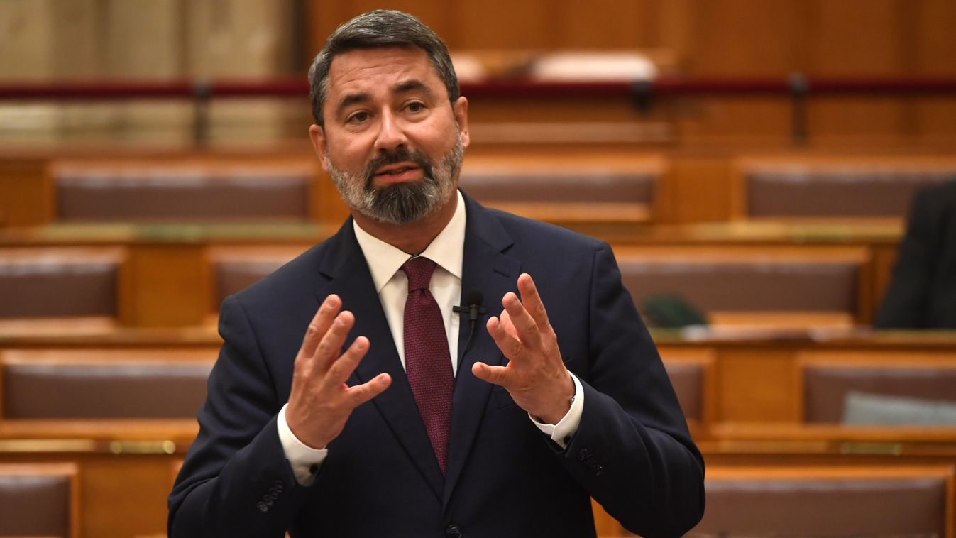 Hidvéghi Balázs megcáfolta Magyar Péter álhírét (videó)