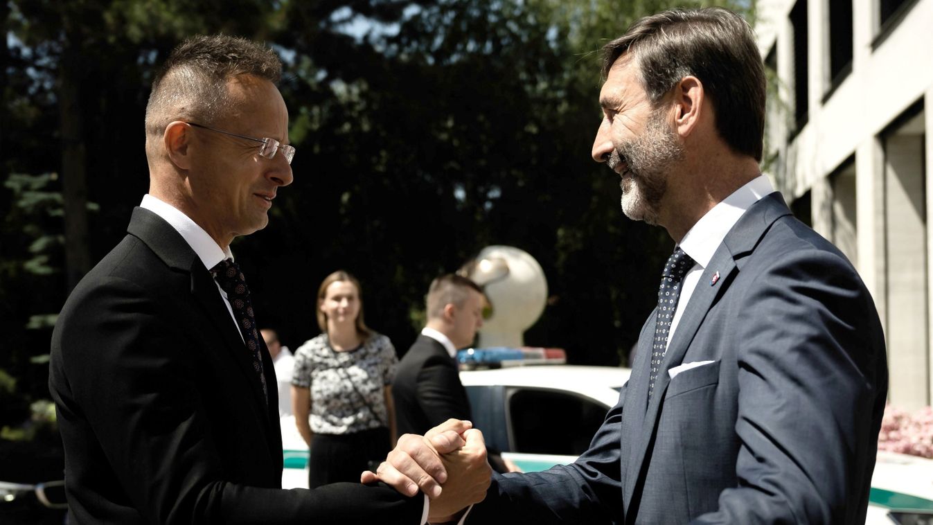 Közösen tiltakozik Magyarország és Szlovákia