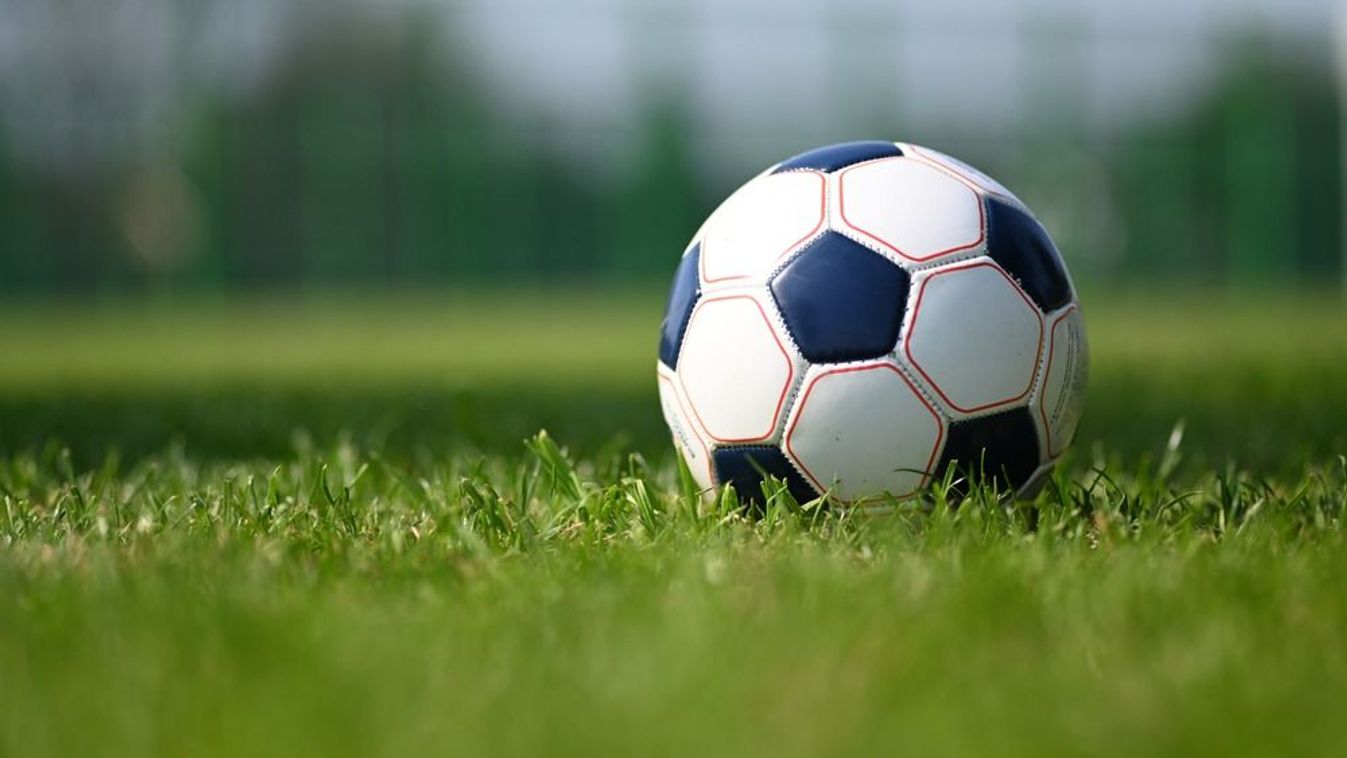 A foci az életed? Te felismered ezeket a sportpályákat? Játssz velünk!