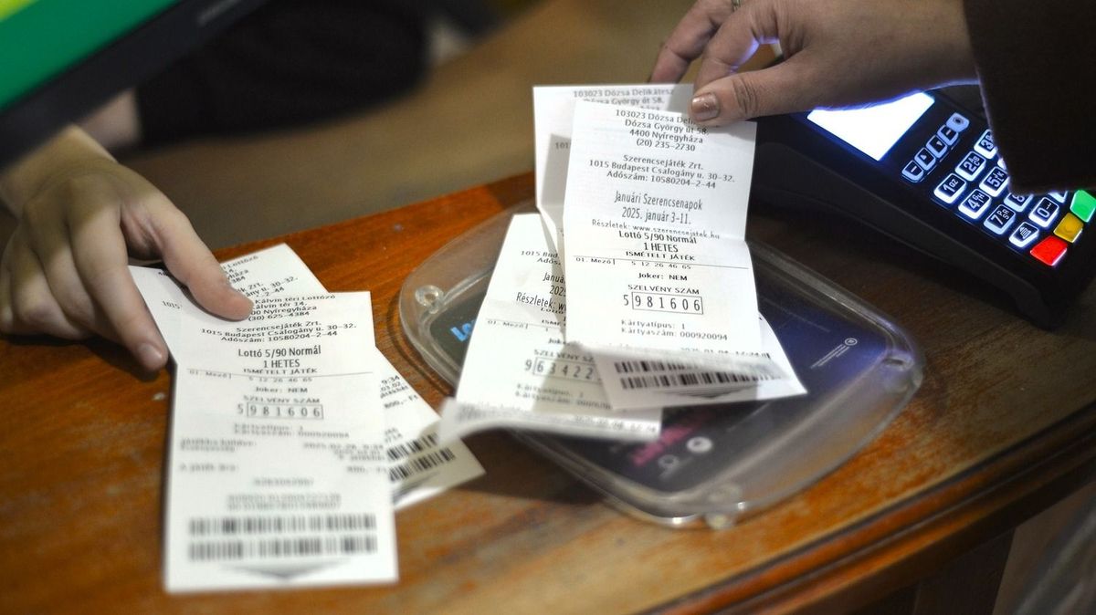 Szerencsejáték.hu mobilalkalmazás képernyőképe, amely a játékok és bónuszok könnyű elérését mutatja