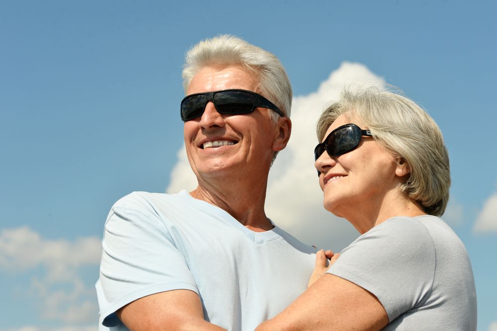 napszemüveg, Older,People,Are,Enjoying,The,Fresh,Air,Surrounded,By,Nature