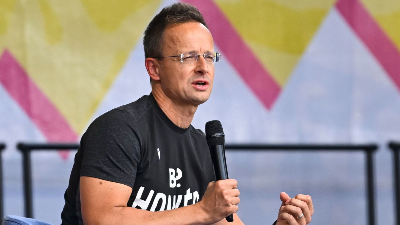 Szijjártó: von der Leyennel Kína és az Egyesült Államok is „feltörölte a padlót” (videó)