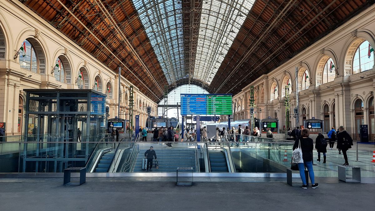 Hétfőn zár a Keleti, költözik a vonatforgalom – Mit jelent ez  a Békés vármegyei utasoknak?