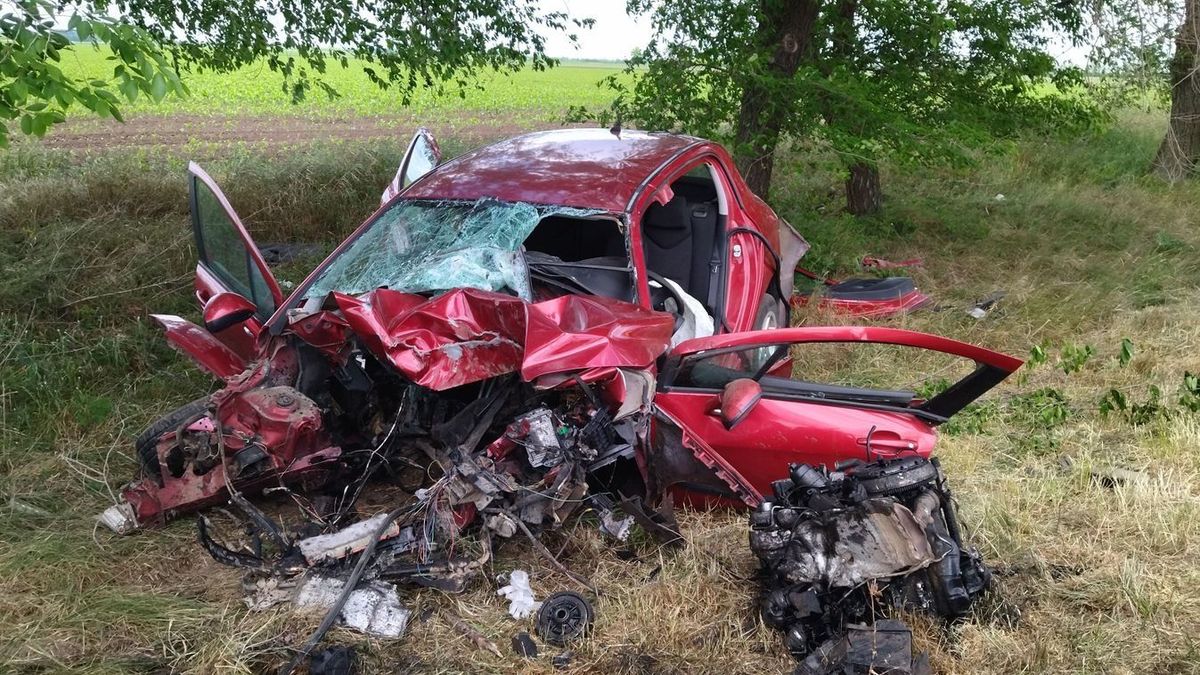  Szörnyű balesetek sora rázta meg Békést, egy 19 éves fiú is meghalt