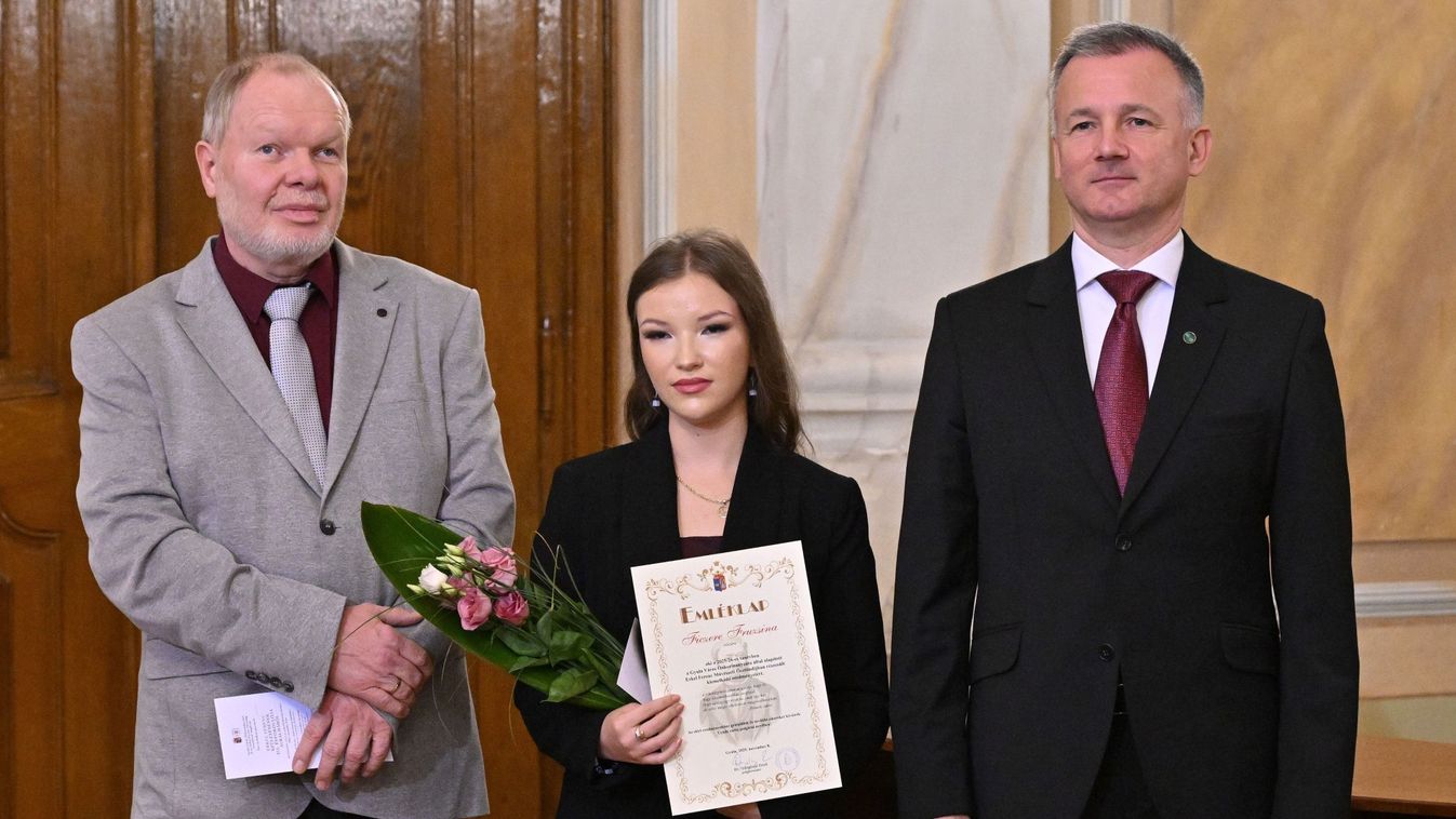 Barátságra hangolva: Erkel Ferencre emlékeztek, átadták a művészeti...