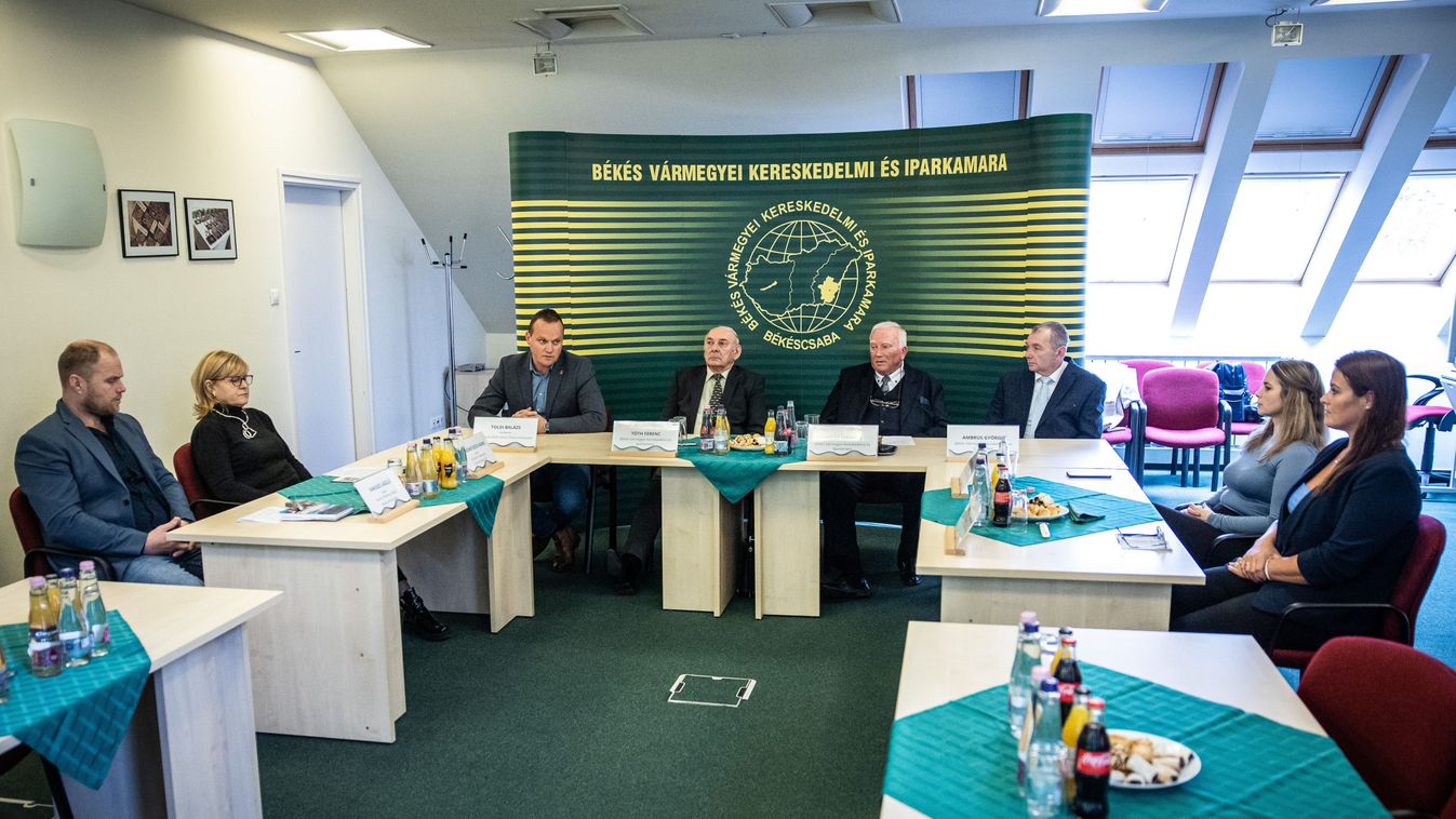 Pálinka és kolbász, ezt viszik Békés vármegyéből az Utazás Kiállításra – fotók