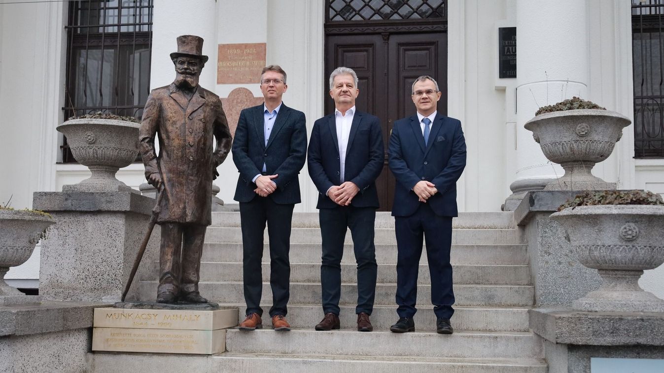 Munkácsy Mihály összeköti Gödöllőt és Békéscsabát