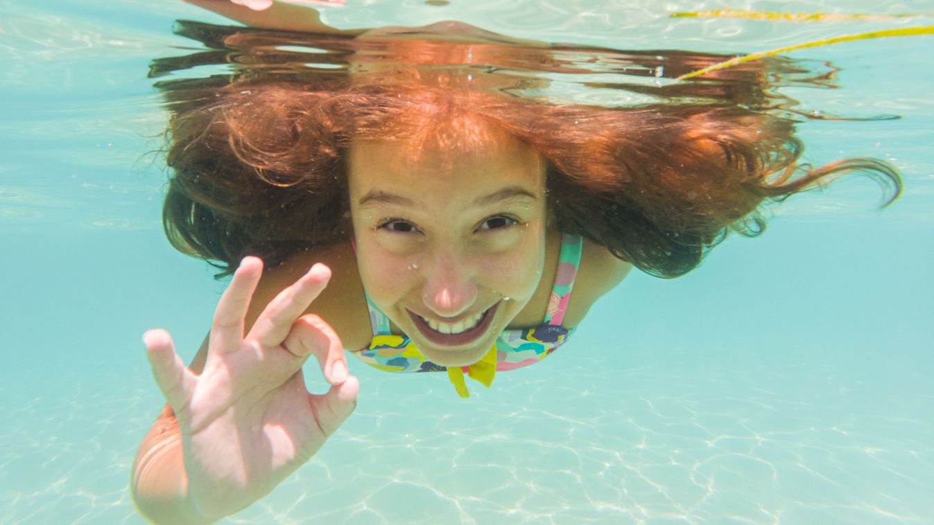 Meglepő dolgot kér látogatóitól a csabai fürdő